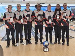 Boys Bowling brings home State Championship